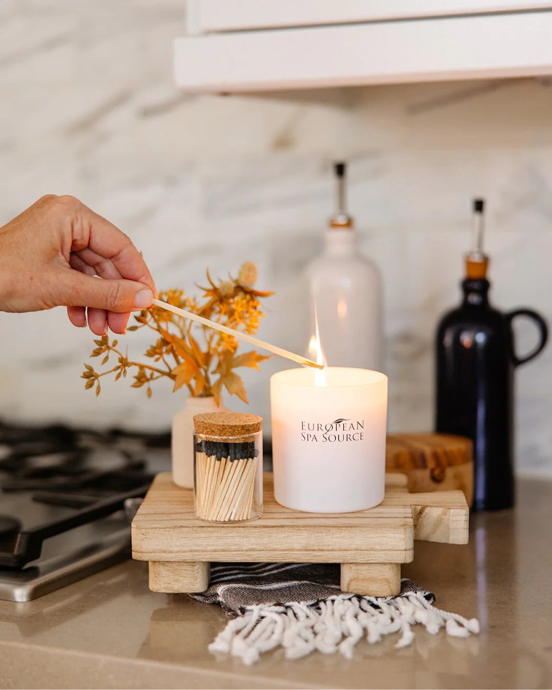 European Spa Source Woodsmoke & Leather Luxury Candle